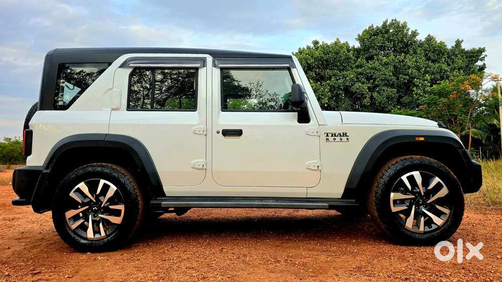Mahindra Thar Roxx Ax7l Rwd Diesel At, 2025, Diesel