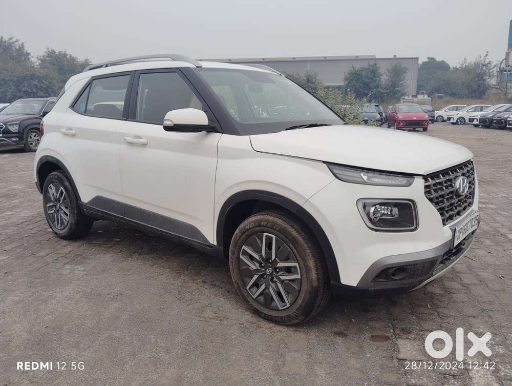 Hyundai Venue 1.0l Turbo Gdi Sx Mt, 2022, Petrol