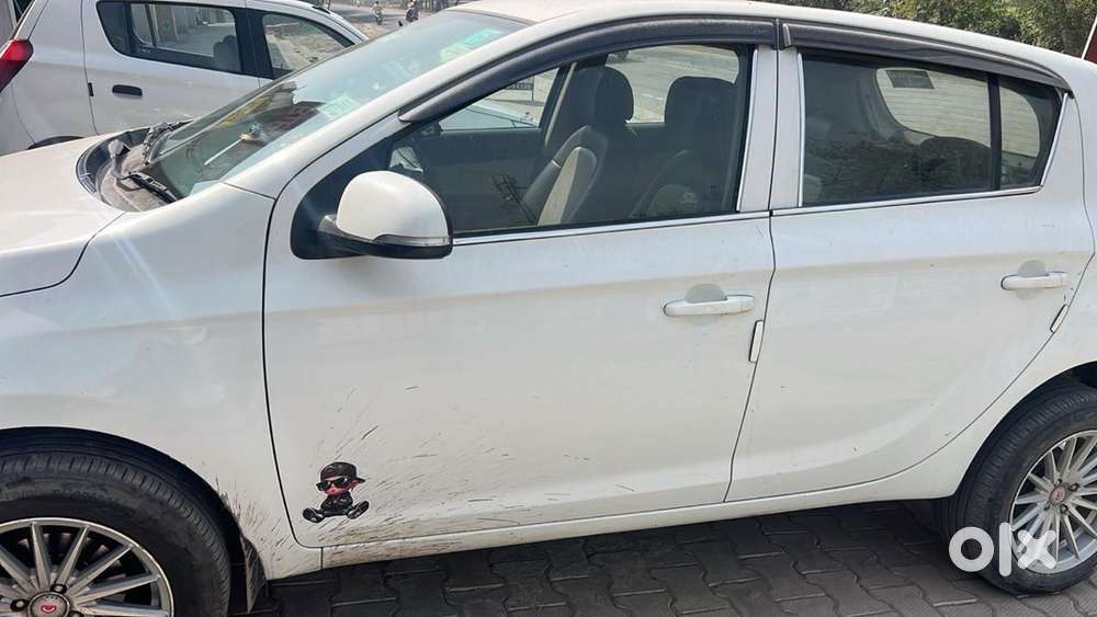 Hyundai I20 Diesel Manual 2012