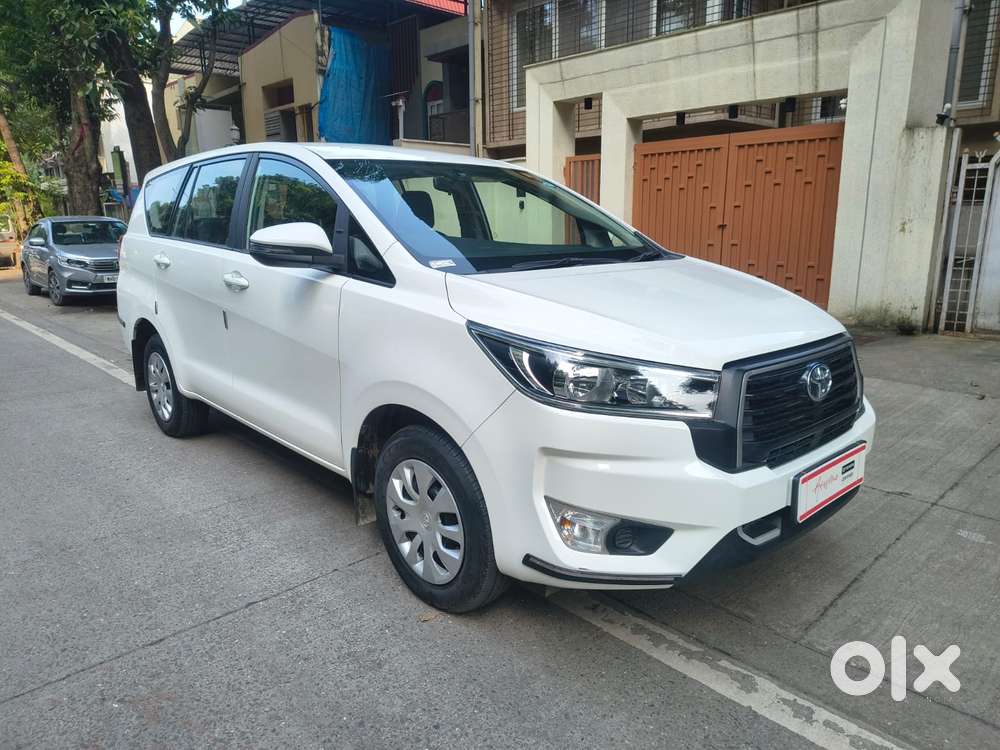 Toyota Innova Crysta [2020-ongoing] 2.4 Gx 8 Str, 2026, Diesel