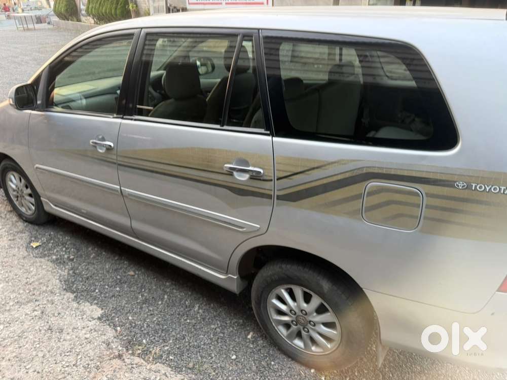 Toyota Innova Diesel 2013