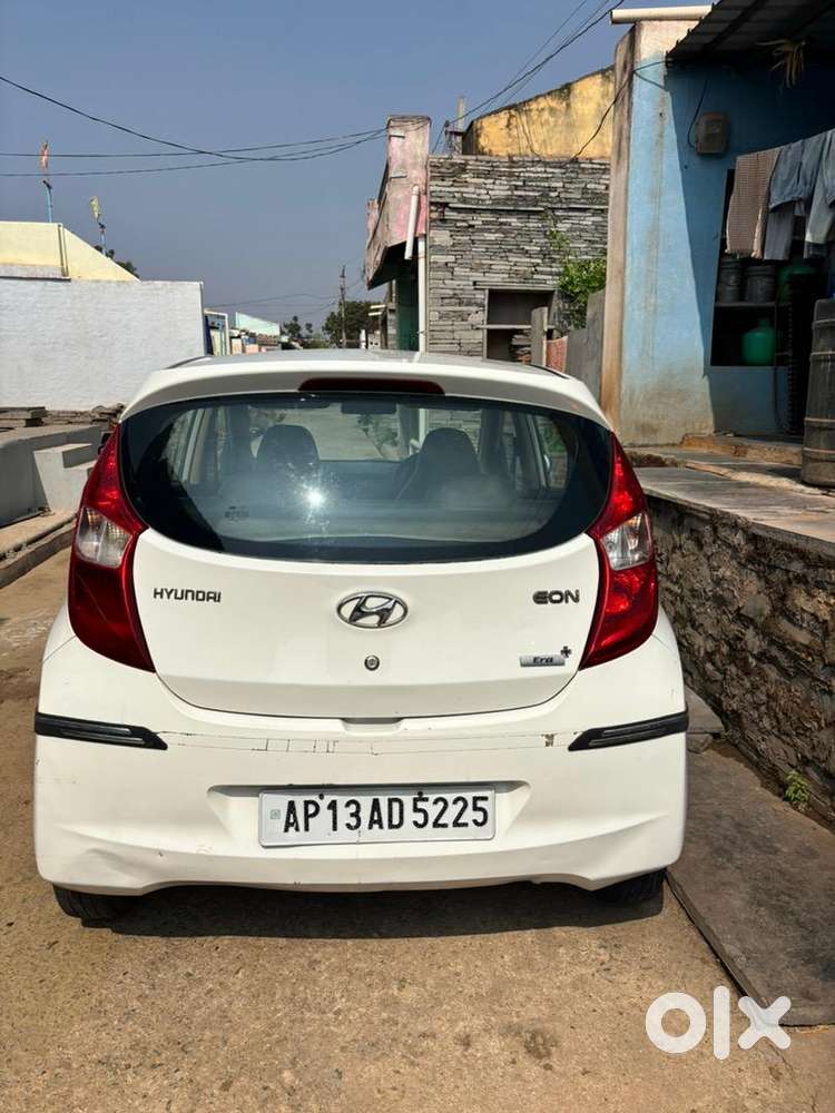 Hyundai Eon 2013 Petrol Well Maintained