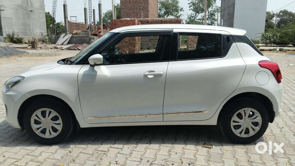 Maruti Suzuki Swift Vxi + Manual, 2018, Diesel