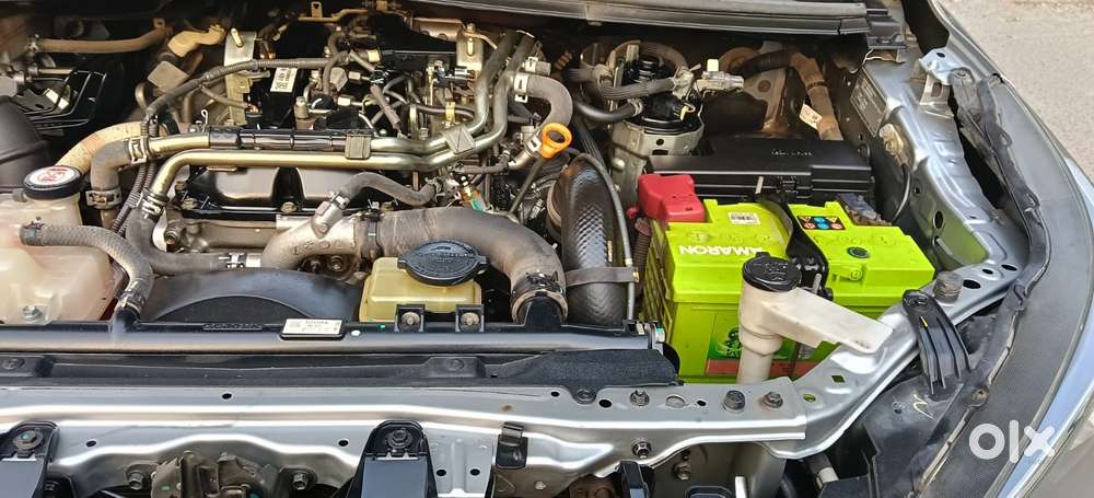 Toyota Innova Crysta 2.4 G Mt, 2017, Diesel