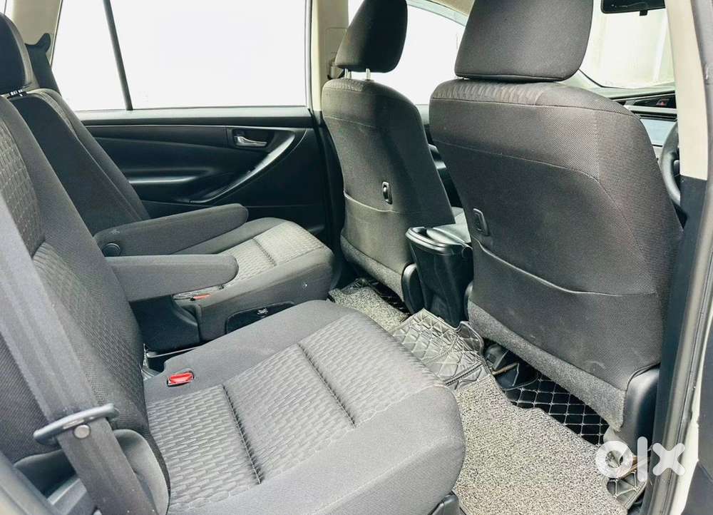 Toyota Crysta Automatic 2018