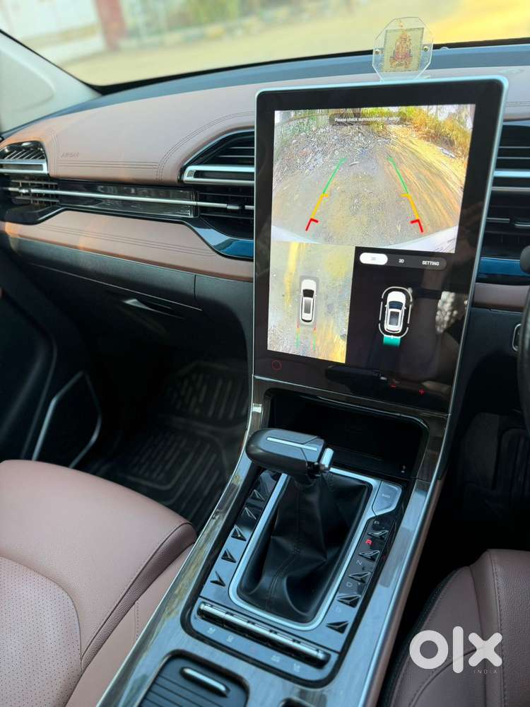 Mg Hector Plus Sharp Pro 1.5 Turbo Petrol Cvt 7 Str, 2023, Petrol