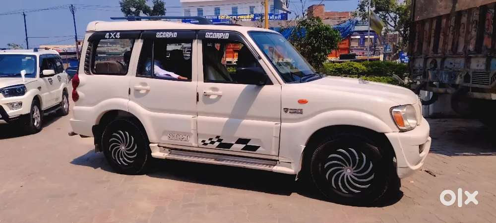 Mahindra Scorpio 2013 Diesel 190000 Km Driven