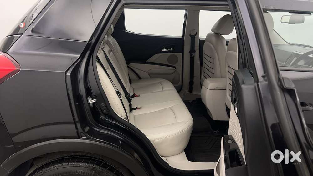 Mahindra Xuv300 W8 Option Diesel, 2020, Diesel