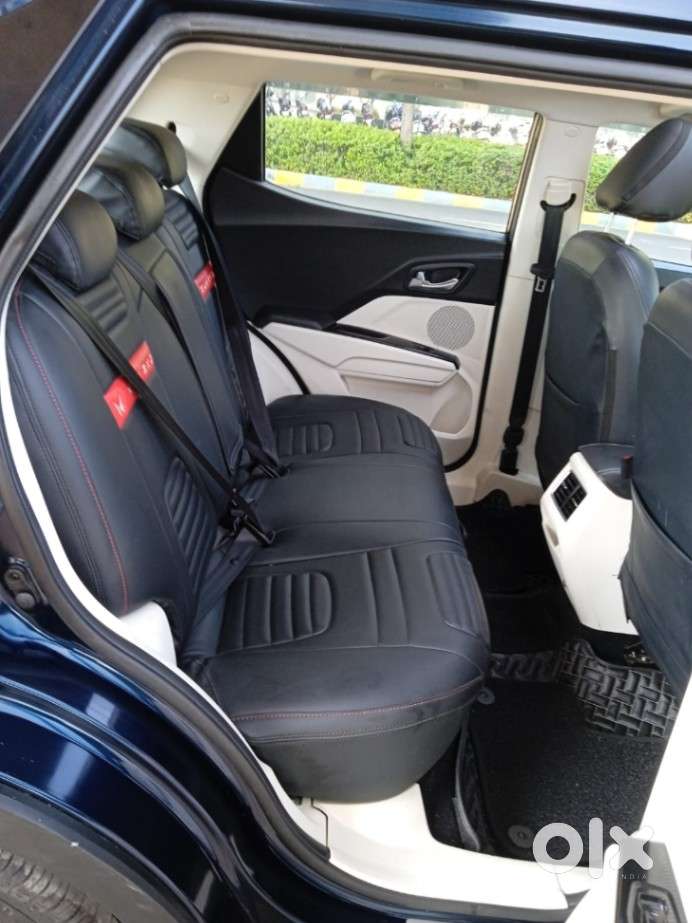 Mahindra Xuv 3xo Ax5l 1.2 Petrol At, 2024, Petrol