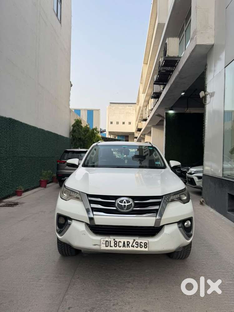 Toyota Fortuner 4x2 At 2.8 Diesel, 2017, Diesel
