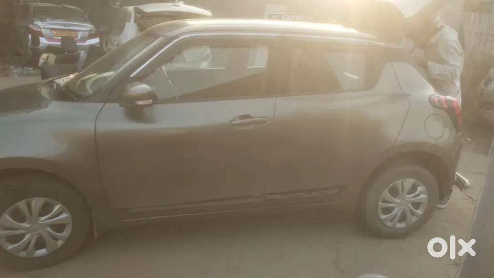 Maruti Suzuki Swift Vxi 2023 Petrol
