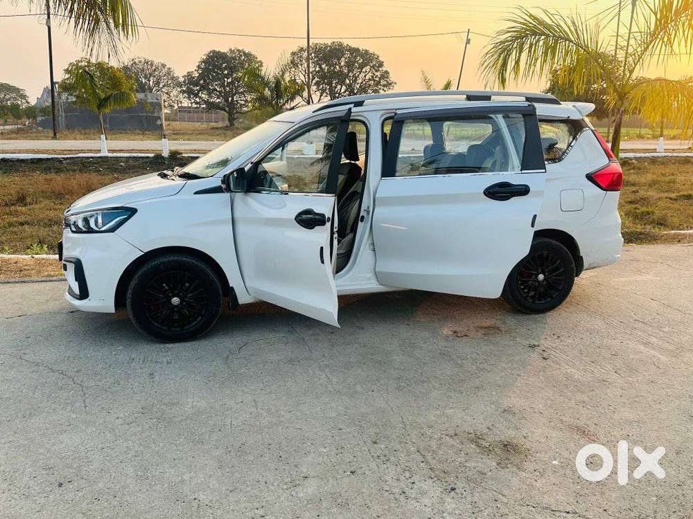 Maruti Suzuki Ertiga Vxi Shvs, 2021, Petrol