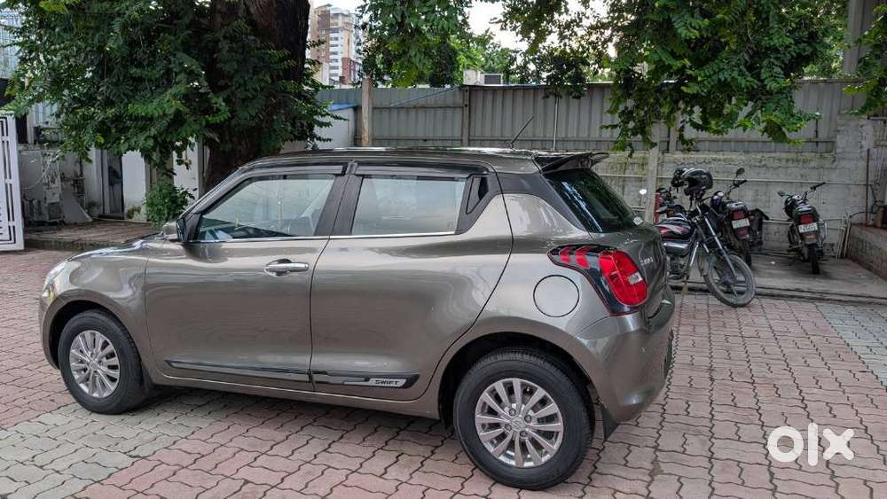 Maruti Suzuki Swift Vxi + Manual, 2019, Petrol