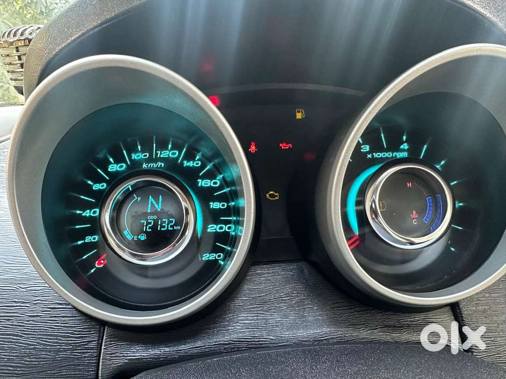 Mahindra Xuv500 2.2 W10, 2016, Diesel