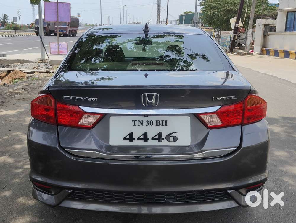 Honda City I-vtec V, 2017, Petrol