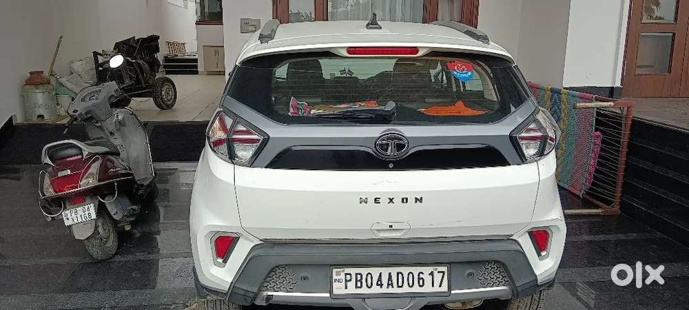 Tata Nexon 2020 Petrol 78000 Km Driven New Tyre Yokohama