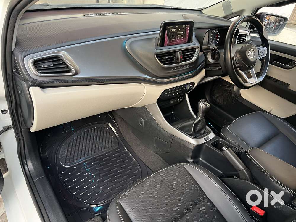 Tata Altroz 1.2 Xz Plus Petrol, 2022, Petrol