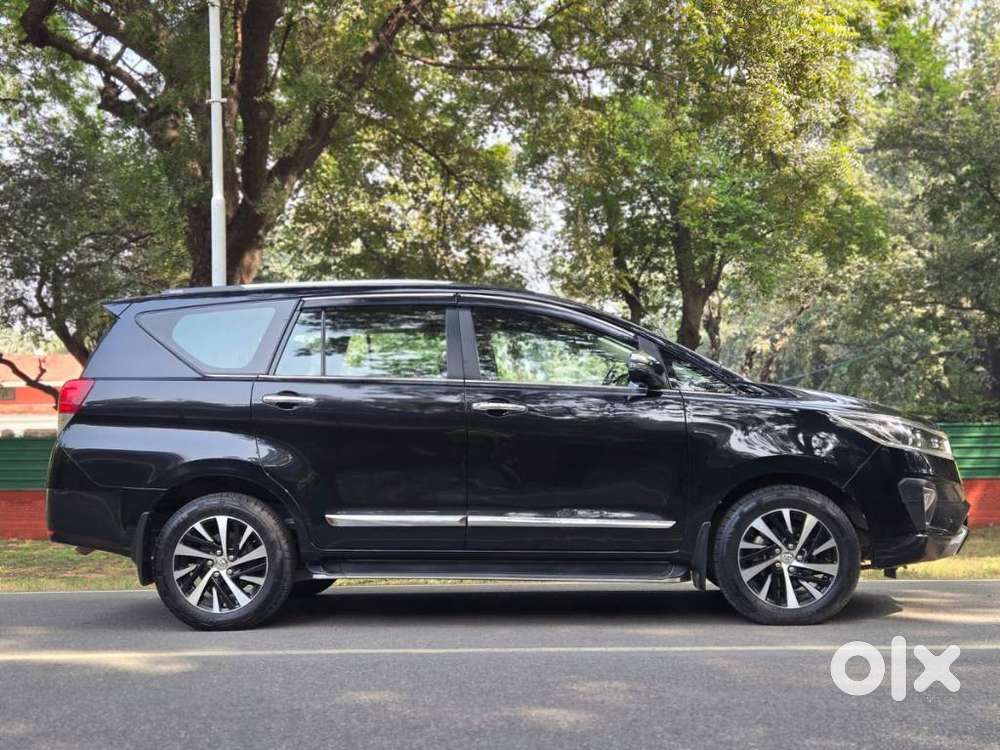 Toyota Innova Crysta [2020-ongoing] 2.4 Zx At 7 Str, 2022, Diesel