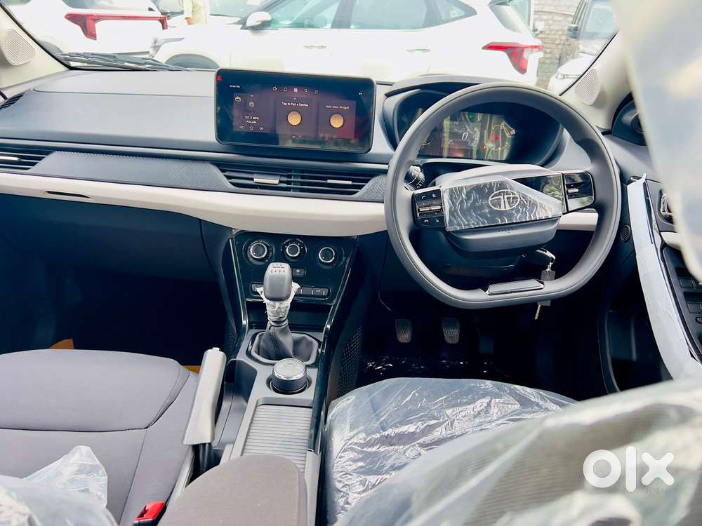 Tata Nexon Pure Plus (s) Petrol Amt, 2026, Petrol