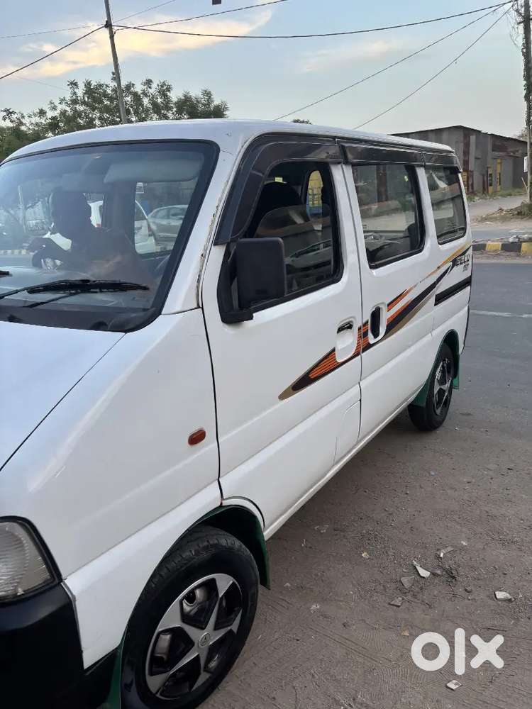 Maruti Suzuki Eeco 2013