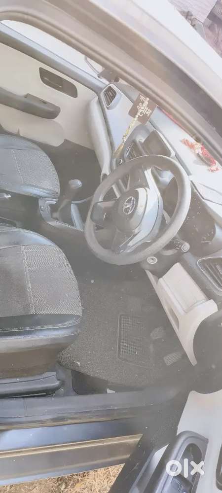 Tata Altroz 2022 Petrol 34000 Km Driven