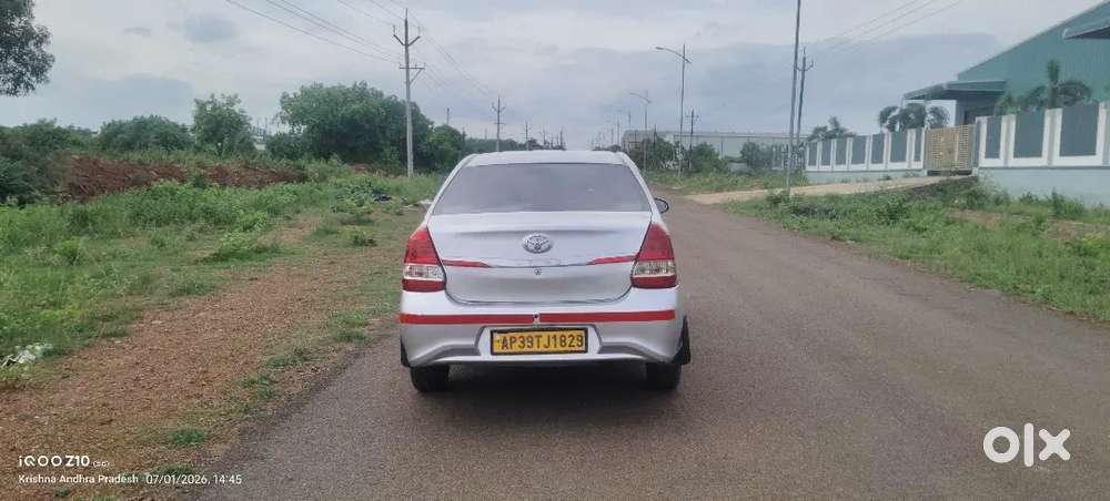 Toyota Etios 2015 Diesel Well Maintained