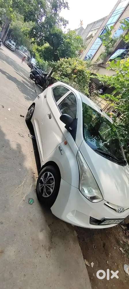 Hyundai Eon 2014 Petrol 98000 Km Driven
