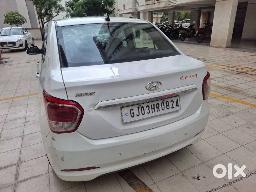 Hyundai Xcent Peteol-cng
