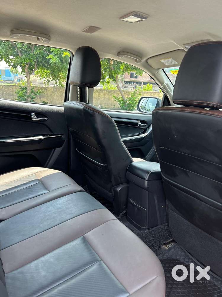 Isuzu V-cross Z Prestige 4x4 At, 2025, Diesel