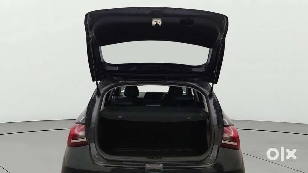 Hyundai New I20 1.2 Asta (o) Ivt, 2023, Petrol