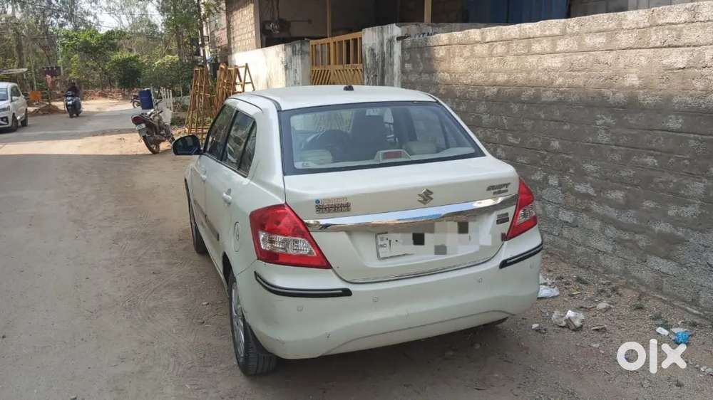 Maruti Suzuki Dzire 2017 Diesel 140000 Km Driven
