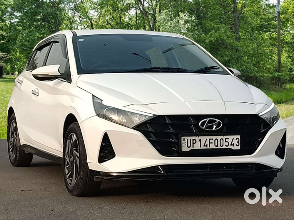 Hyundai I20 Asta (o) 1.2 Ivt, 2023, Petrol