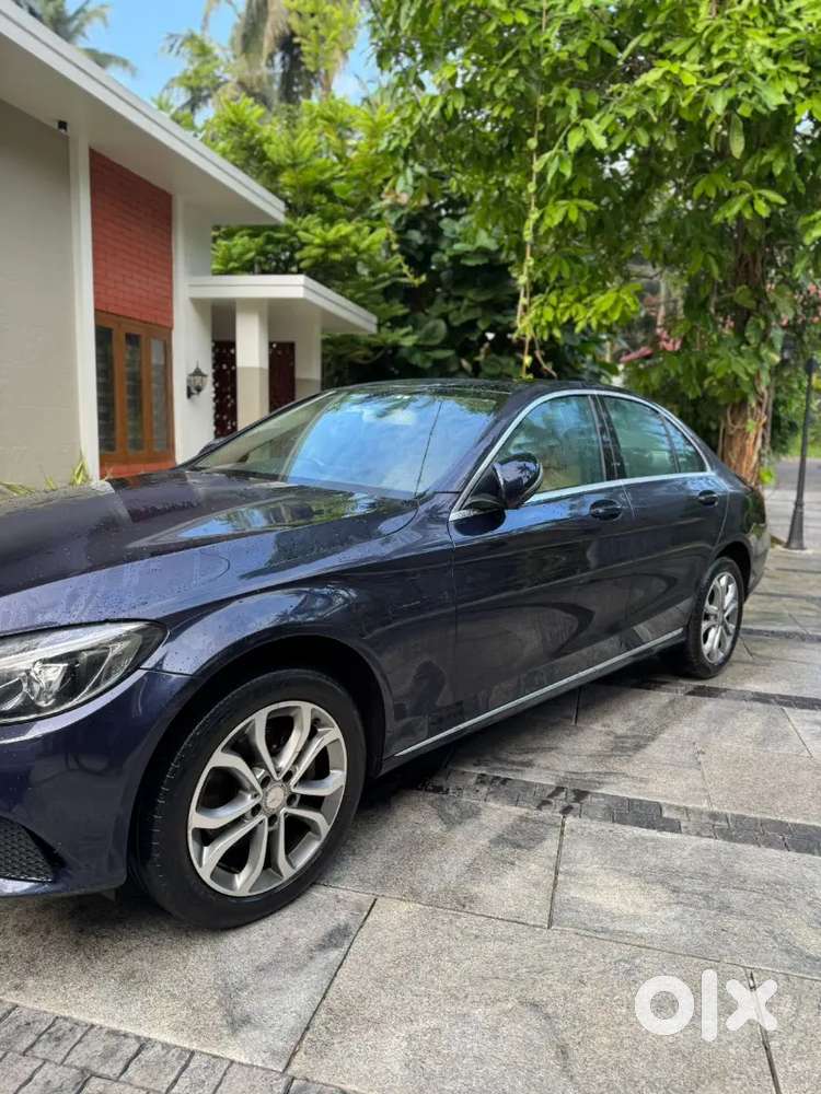 Mercedes-benz C-class 2016 Diesel 86000 Km Driven