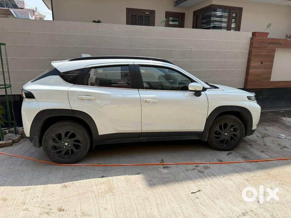Maruti Suzuki Fronx 2024 Petrol Well Maintained