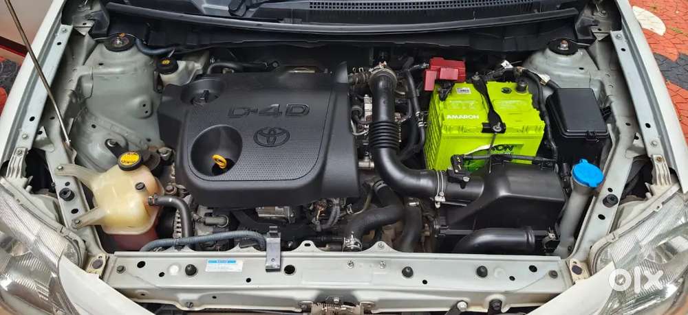 Toyota Etios Liva 2012