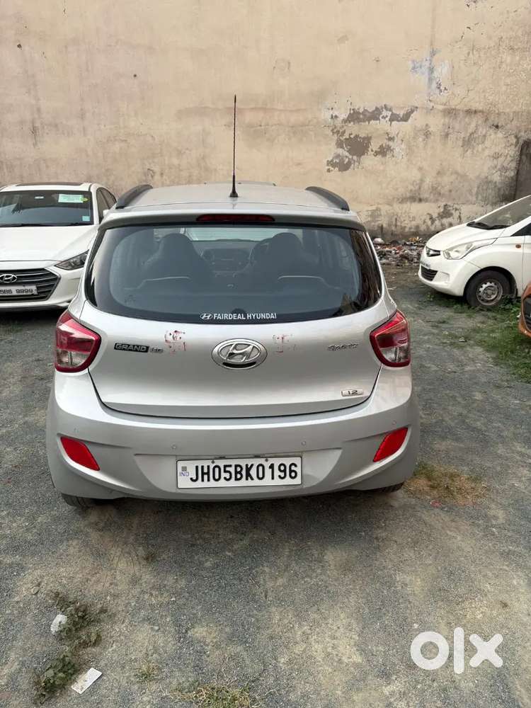 Hyundai Grand I10 2016 Petrol 23000 Km Driven