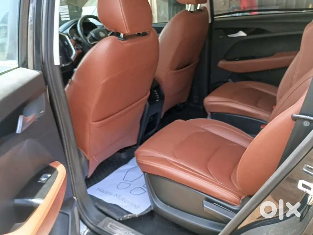 Mg Hector Plus 2022 Diesel 42000 Km Driven