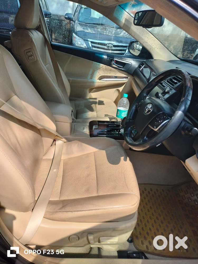 Toyota Camry 2.5l Automatic, 2015, Cng & Hybrids