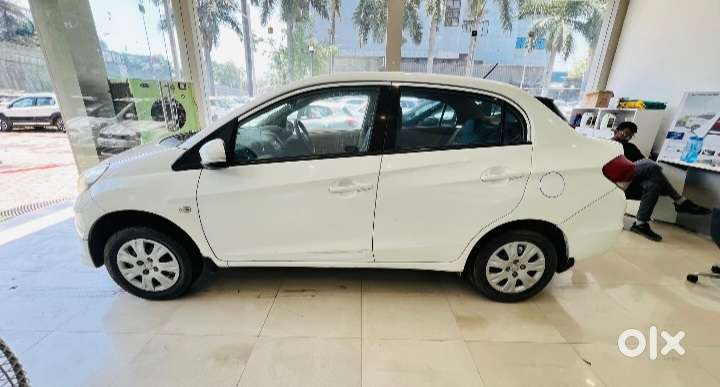 Honda Amaze, 2016, Petrol