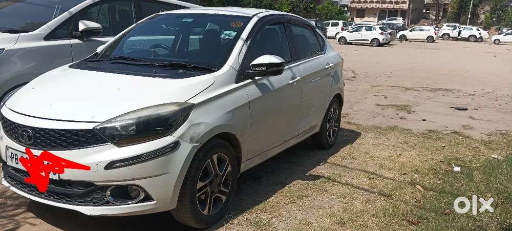 Tata Tigor Petrol 2018