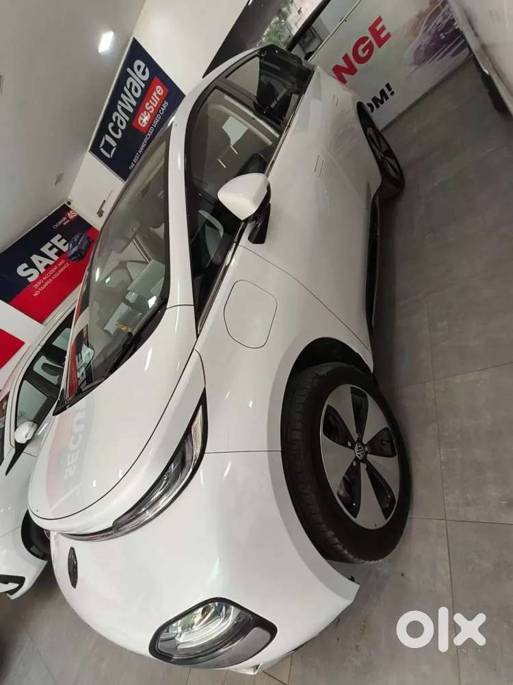 Mg Windsor Ev Essence, 2025, Electric