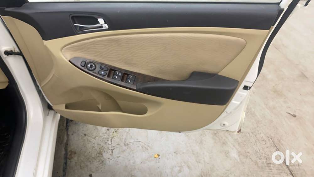 Hyundai Verna Fluidic 1.6 Crdi Sx, 2014, Diesel