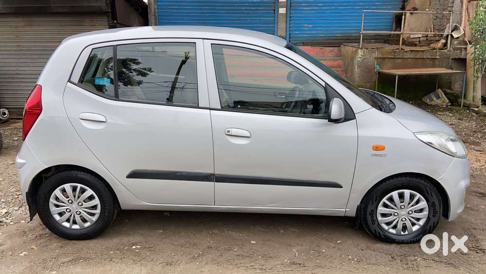 Hyundai I10 Sportz, 2017, Petrol