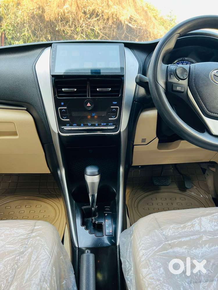 Toyota Yaris G Cvt, 2020, Petrol