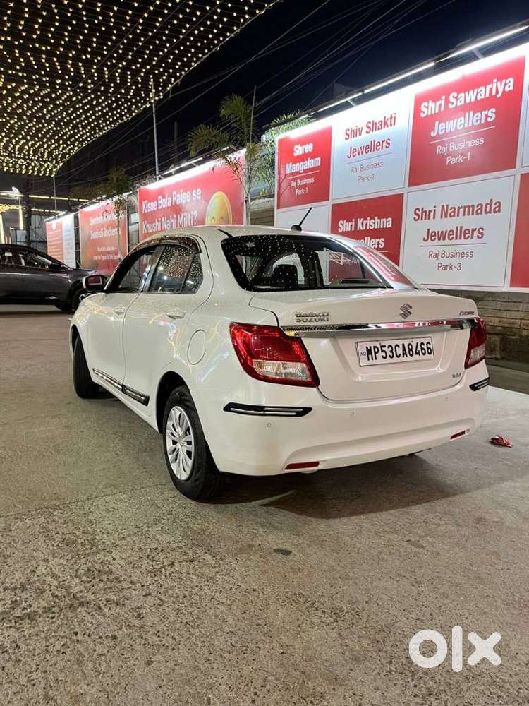 Maruti Suzuki Swift Dzire Vxi(o) Mt, 2022, Petrol