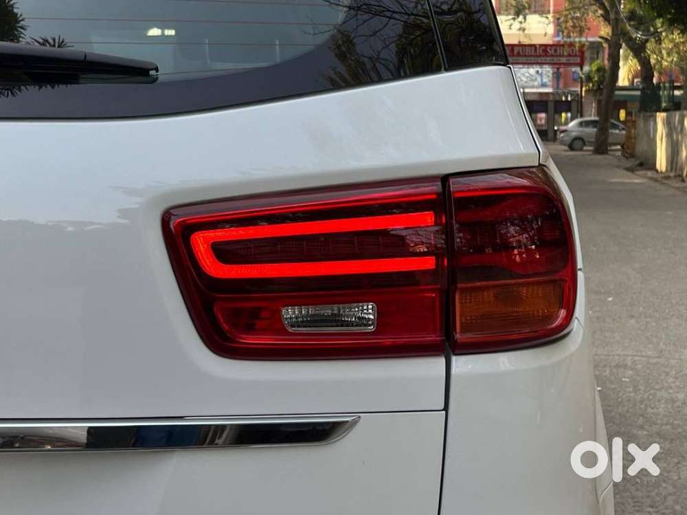 Kia Carnival Limousine Plus 7 Str, 2022, Diesel