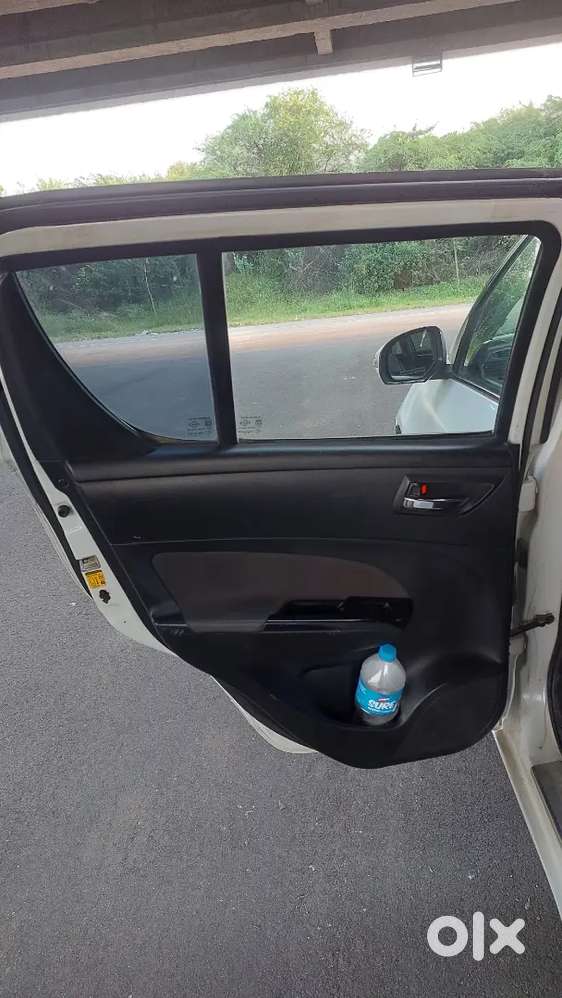 Maruti Suzuki Swift 2012 Vdi