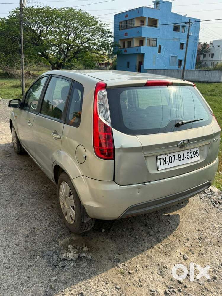 Ford Figo 2010 Petrol 69000 Km Driven