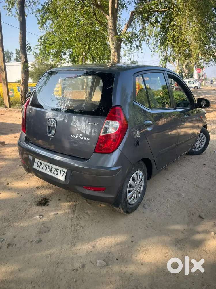 Hyundai I10 2015 Lpg 120000 Km Driven