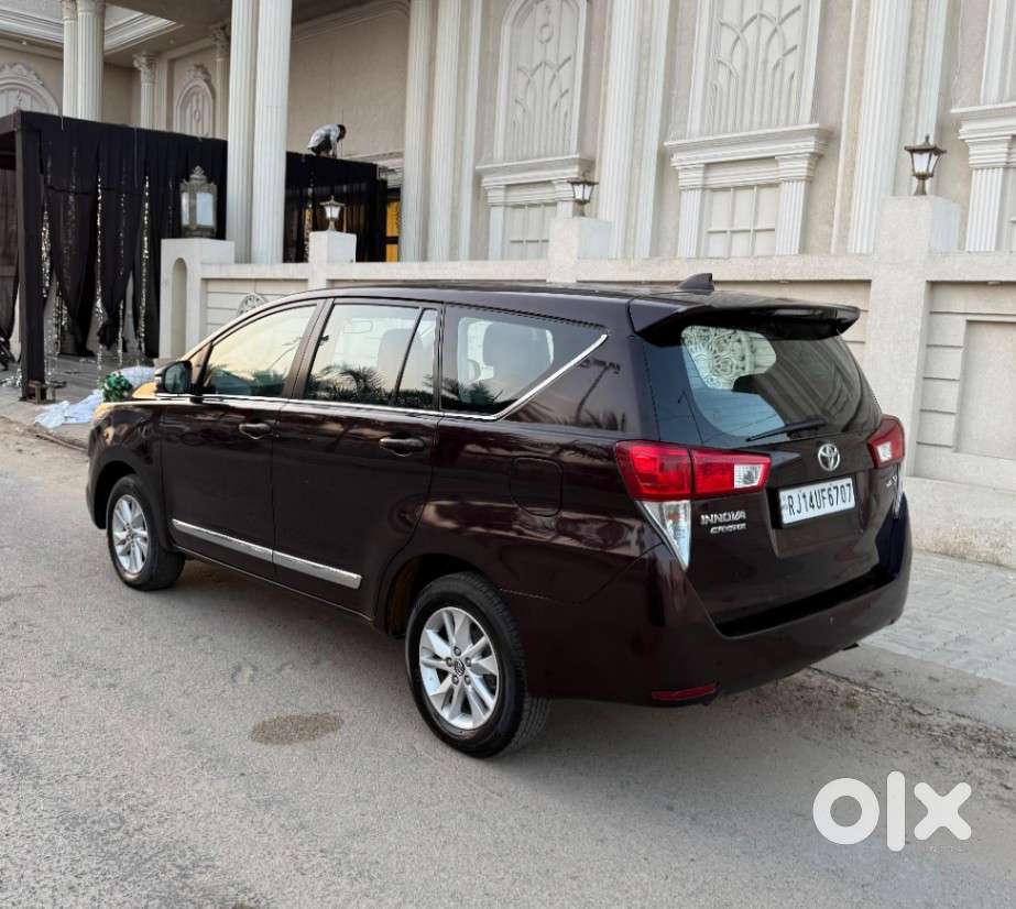 Toyota Innova Crysta 2.8 Gx At 8 Seater, 2018, Diesel